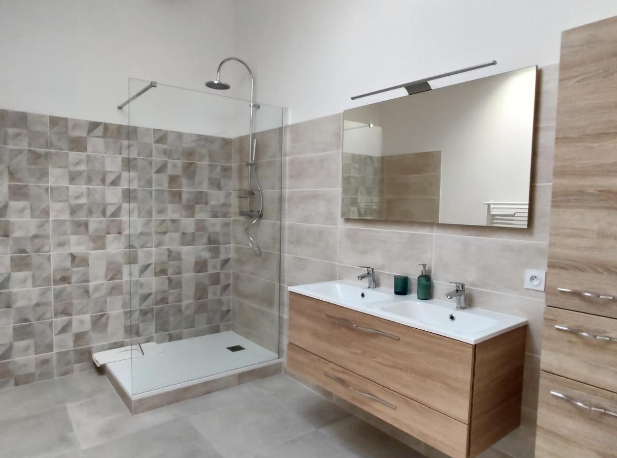 Colormix 3 Etoiles - 95M2 Plein Centre - Ensoleille Climatise Mèze Exterior foto